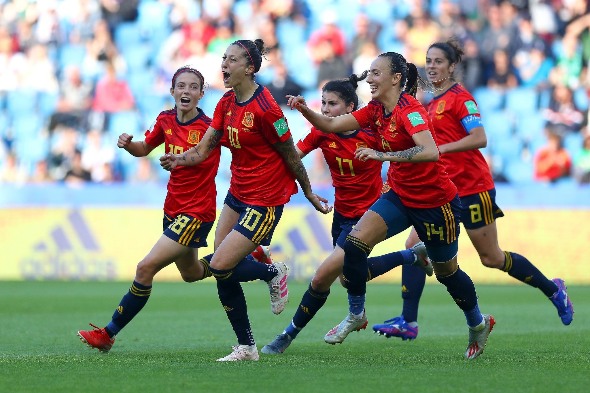 La española femenina se el 'Top 10' ranking FIFA | DeportesOn