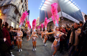 Imagen del desfile del Carnaval de Torrevieja. (Ayuntamiento de Torrevieja)