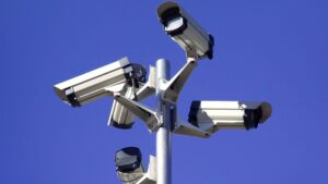 Razones para decir 'NO' a las cámaras de vigilancia en Las Rozas