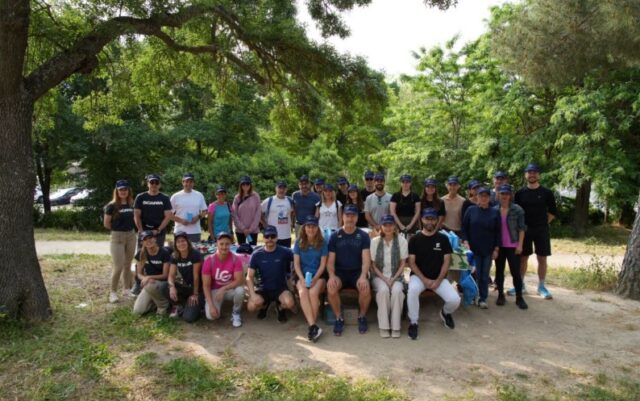 Empresas_suecas_plogging_en_Casa_de_Campo.jpg