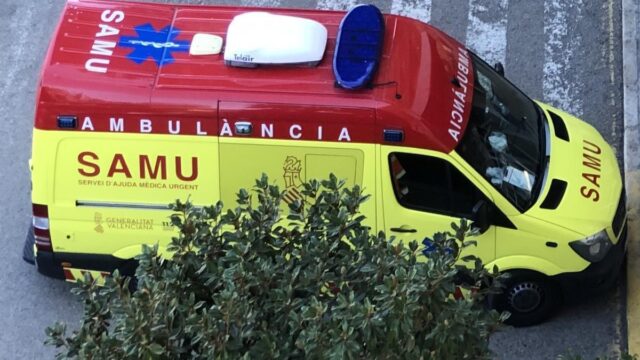 Imagen de archivo de una ambulancia SAMU. CICU