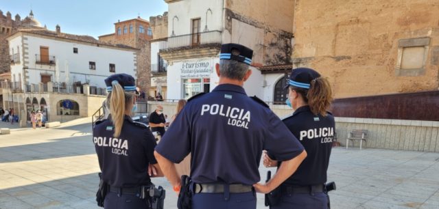 Buscan a un vecino tras huir de la Policía en Extremadura