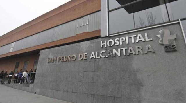 ÚLTIMA HORA | Horror sobre llamas en Cáceres: cinco heridos, dos menores, trasladados de urgencia al Hospital San Pedro de Alcántara