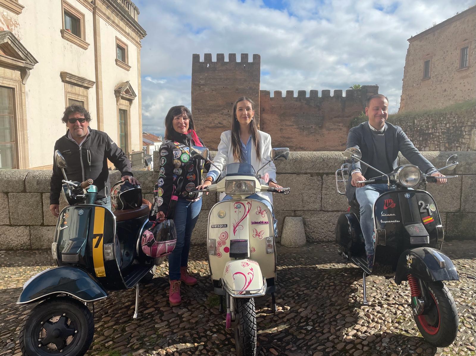 Amantes De La Vespa De España Y Portugal Se Darán Cita En Cáceres Del 