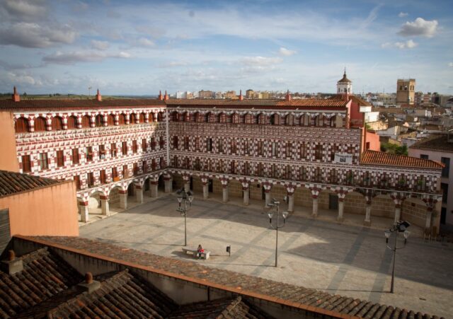 Explorando los encantos de Badajoz: cuatro lugares que no te puedes perder