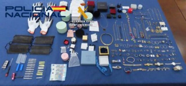 Oleada de robos en Mérida: a prisión dos jóvenes tras ser detenidos por varios robos en viviendas de la localidad Oleada de robos en Mérida: a prisión dos jóvenes tras ser detenidos por varios robos en viviendas de la localidad