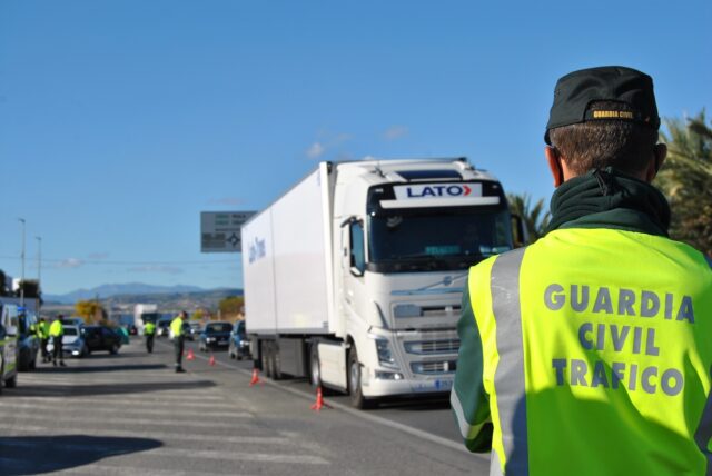 Un accidente de tráfico deja un fallecido y dos heridos en Murcia