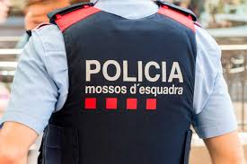 Los Mossos D´Squadra detienen a un hombre por presuntamente agredir sexualmente a su hija en Barcelona