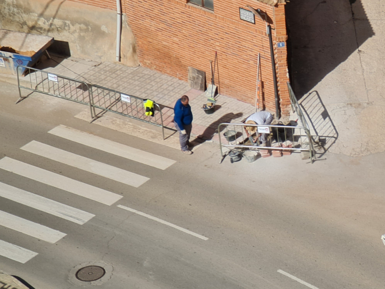 El Ayuntamiento de Teruel continÃºa eliminando barreras arquitectÃ³nicas en varias calles de la capital