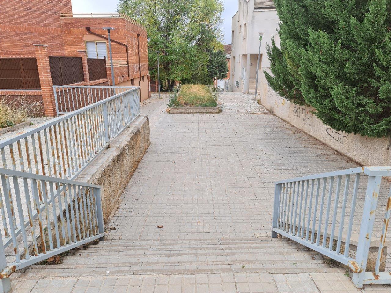  El Ayuntamiento de Teruel mejorarÃ¡ el ajardinamiento de las calles transversales del barrio de la Fuenfresca