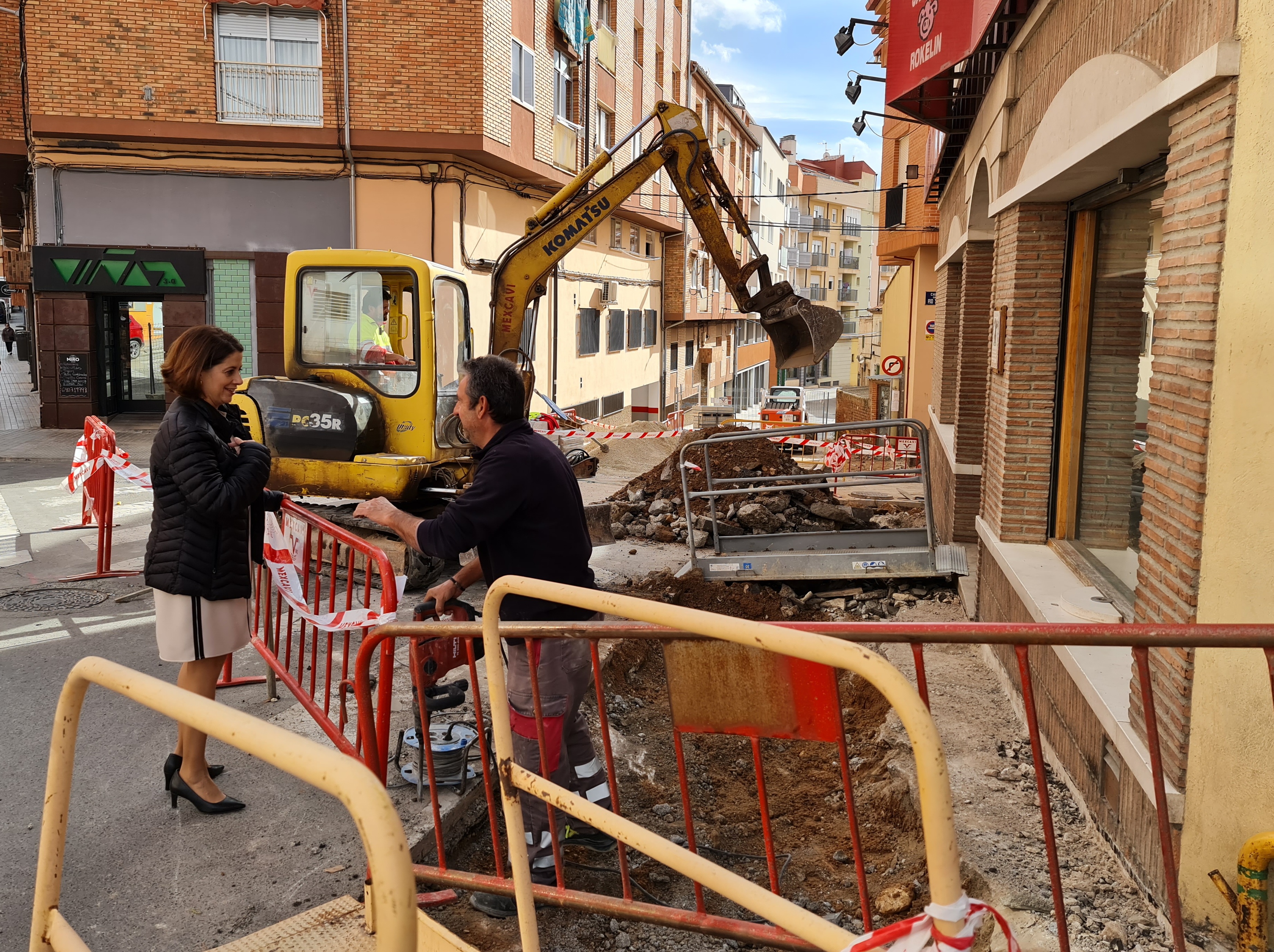 El Ayuntamiento de Teruel continÃºa mejorando la accesibilidad en la ciudad con obras en las aceras de la calle Las ViÃ±as