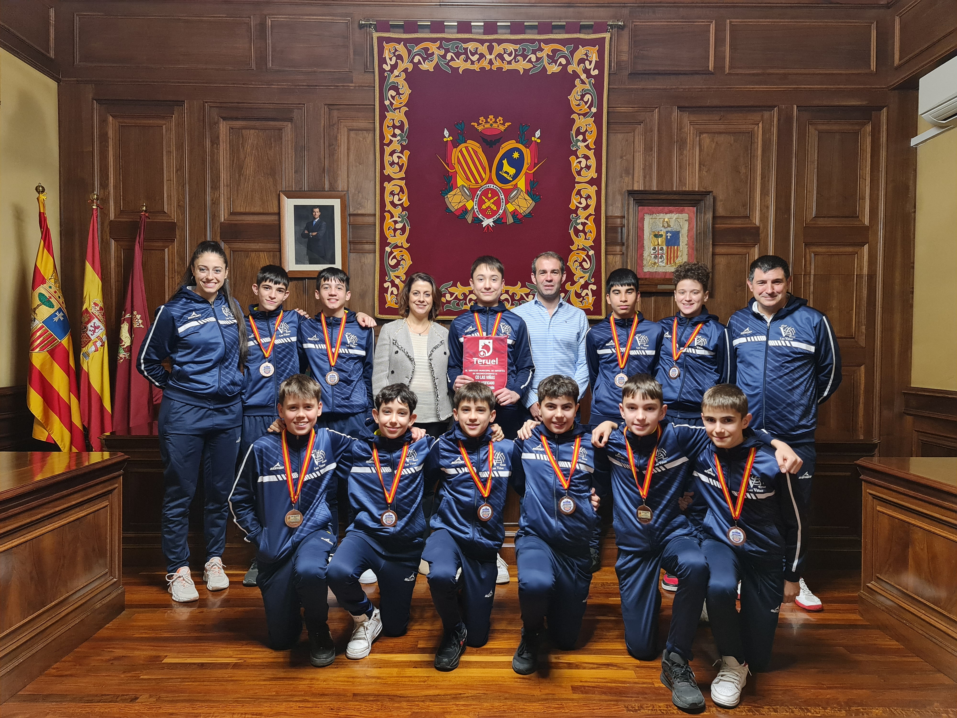El Ayuntamiento de Teruel felicita a los infantiles del CD Las ViÃ±as por su Medalla de Bronce en la Copa de EspaÃ±a de Voleibol