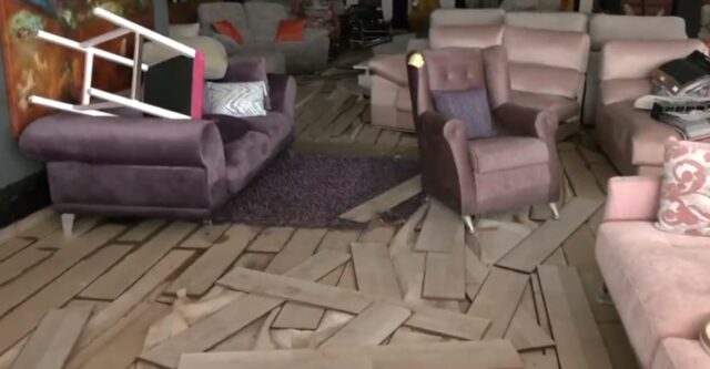 inundación tienda de muebles de Fuenlabrada