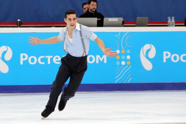 Javier Fernández, medallista olímpico español, inaugura este viernes la pista de patinaje de hielo en la Plaza de Colón