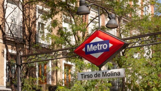 Estación de metro de Tirso de Molina, en Madrid. Shutterstock