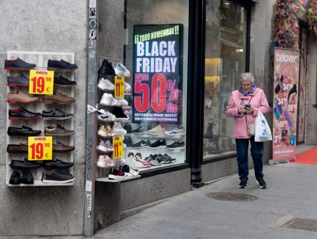Alcalá crea 150 puestos de trabajo para la campaña del “Black Friday”