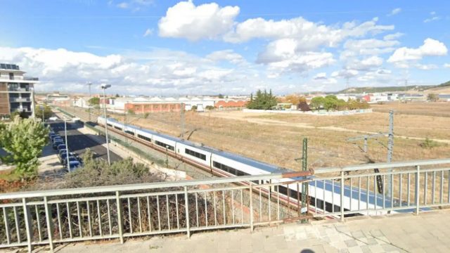 ÚLTIMA HORA | Intento de suicidio en Palencia: una mujer de 42 años intenta quitarse la vida precipitándose a las vías del tren