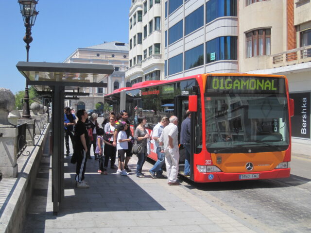 Rejuvenecimiento de la flota de autobuses urbanos con la incorporación de vehículos propulsados a gas natural comprimido