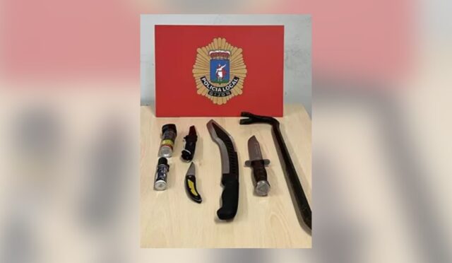 Armas incautadas por la Policía Local de Gijón al conductor de una motocicleta - AYUNTAMIENTO DE GIJÓN POLICÍA LOCAL