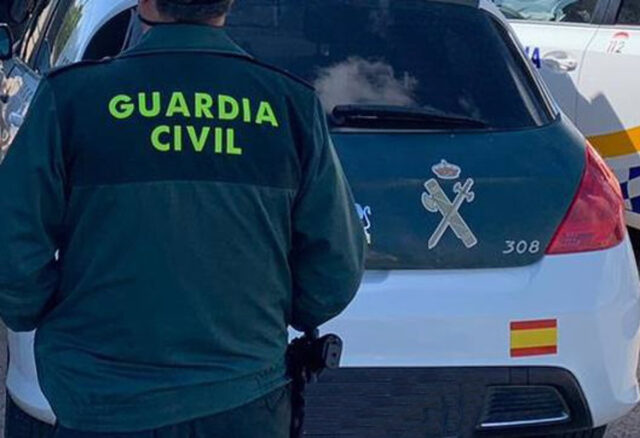 Localizan a un conductor que se fugó tras un accidente en Ourense