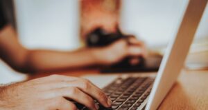 El precio es el factor decisivo para los consumidores españoles en moda