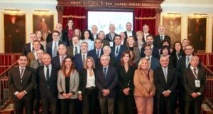 Universidad y empresa deben acercarse para impulsar la transferencia, según los Consejos Sociales