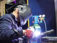 COMEGU refuerza su oferta formativa a medida ante la demanda de cursos de soldadura para empresas