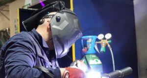 COMEGU refuerza su oferta formativa a medida ante la demanda de cursos de soldadura para empresas
