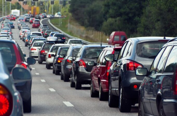TÜV SÜD ofrece las claves para conducir de manera segura esta Semana Santa