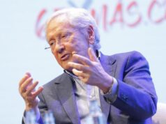 Muere Fernando Ónega, presidente de 65YMÁS y cronista clave de la Transición