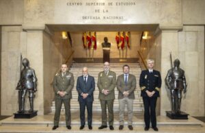 LALIGA y Ceseden refuerzan la proyección internacional de España mediante el deporte