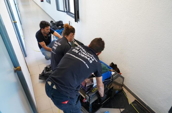 Castillo Nevado apuesta por técnicas innovadoras para rehabilitar desagües sin necesidad de obra