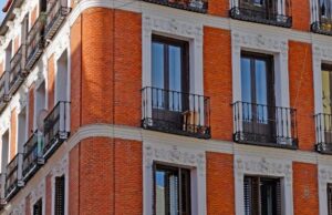 Homming advierte del impacto operativo de los retrasos regulatorios en vivienda