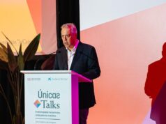 La red Únicas centra el debate sobre enfermedades raras pediátricas en Santiago de Compostela