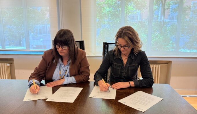 Alianza estratégica de Anis y Cesif para programas de formación en la industria farmacéutica