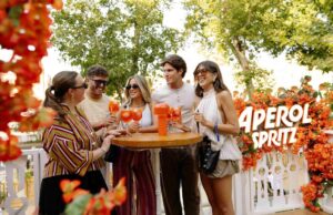 Aperol Spritz lleva su experiencia de verano a Icónica Santalucía Sevilla Fest