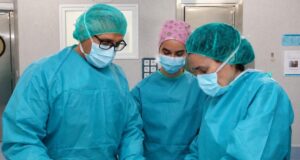 Olympia Quirónsalud estrena con éxito la cirugía ambulatoria de prótesis total de cadera