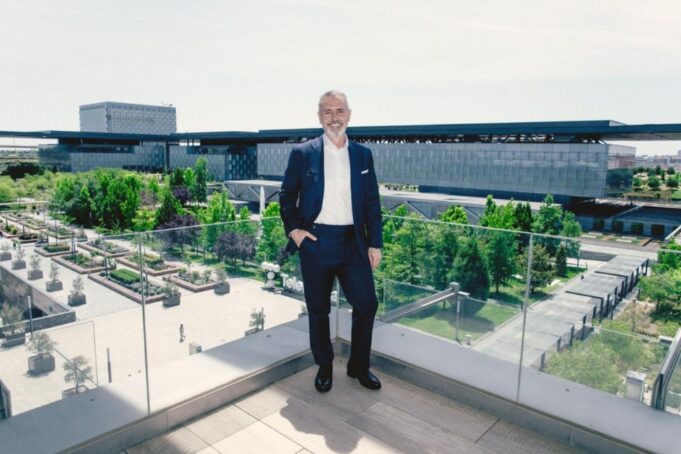 Telefónica refuerza su estrategia para competir en la era digital