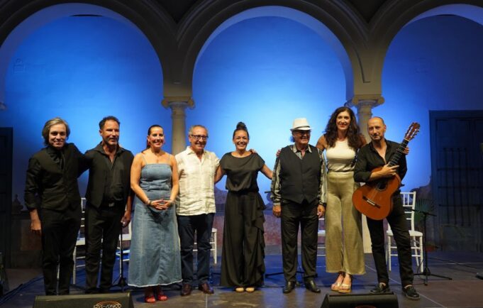 Homenaje a Enrique El Clavero en una emotiva segunda jornada de la XLVI Noche Flamenca Ecijana