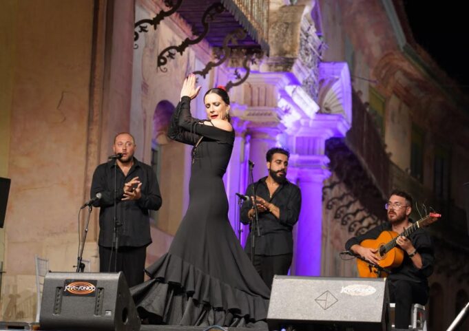 La XLVI Noche Flamenca Ecijana cierra la edición 2026 con un homenaje al papel de la Mujer en el flamenco