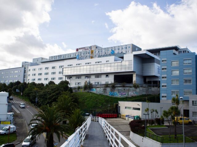 Imagen de archivo del Hospital Universitario de A Coruña. Shutterstock