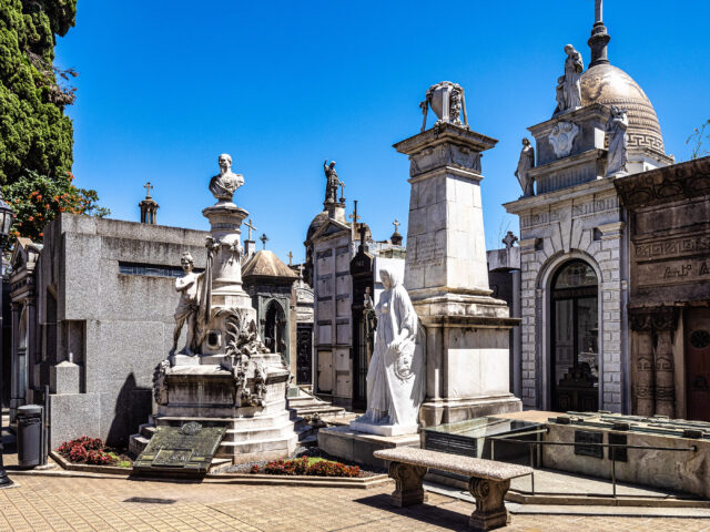 Horario de los cementerios de A Coruña en el Día de Todos los Santos