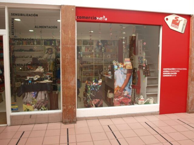 Tienda de comercio justo de Galerías de la Oliva. (Página de Facebook de Galerías de la Oliva)
