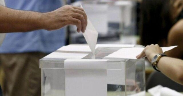 El PP de Benavente la lía: las votaciones se suspenden temporalmente