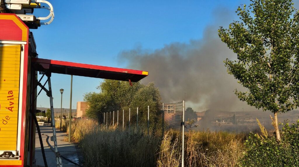 Foto Las Llamas Devoran Ávila Estos Dos Nuevos Incendios