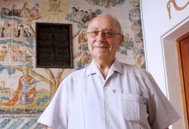 Fallece el sacerdote Alexandre Alapont, misionero en Zimbabue más de 50 años y que tradujo la Biblia al nambya