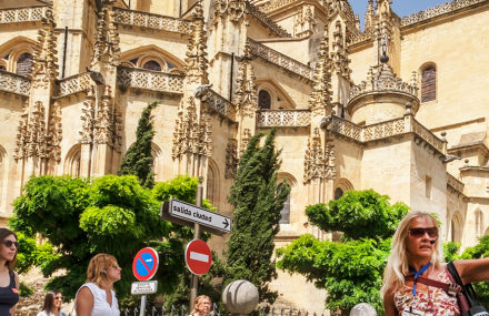 Turismo en Segovia: un año récord con ocupación hotelera del 95%