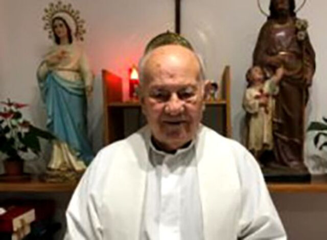 ÚLTIMA HORA | Luto en la Diócesis de Salamanca: fallece el sacerdote Juan José Regalado a los 87 años, párroco de Linares de Riofrío durante 55 años