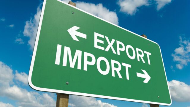 Exportações alemãs registram novo declínio em agosto